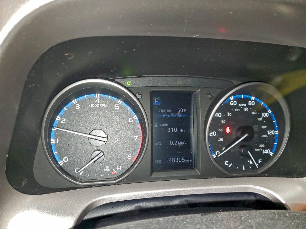 2017 TOYOTA RAV4 LE photo 9
