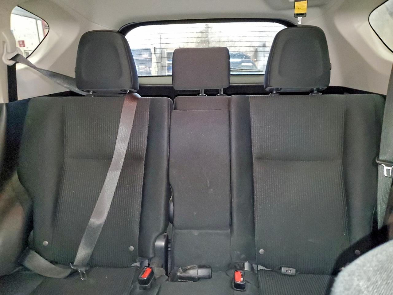 2017 TOYOTA RAV4 LE photo 10