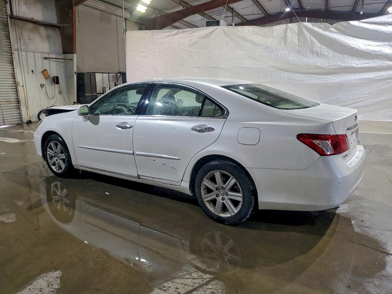 2009 LEXUS ES 350 photo 2