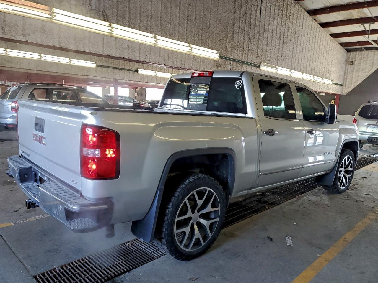 2015 GMC SIERRA K1500 SLT photo 3