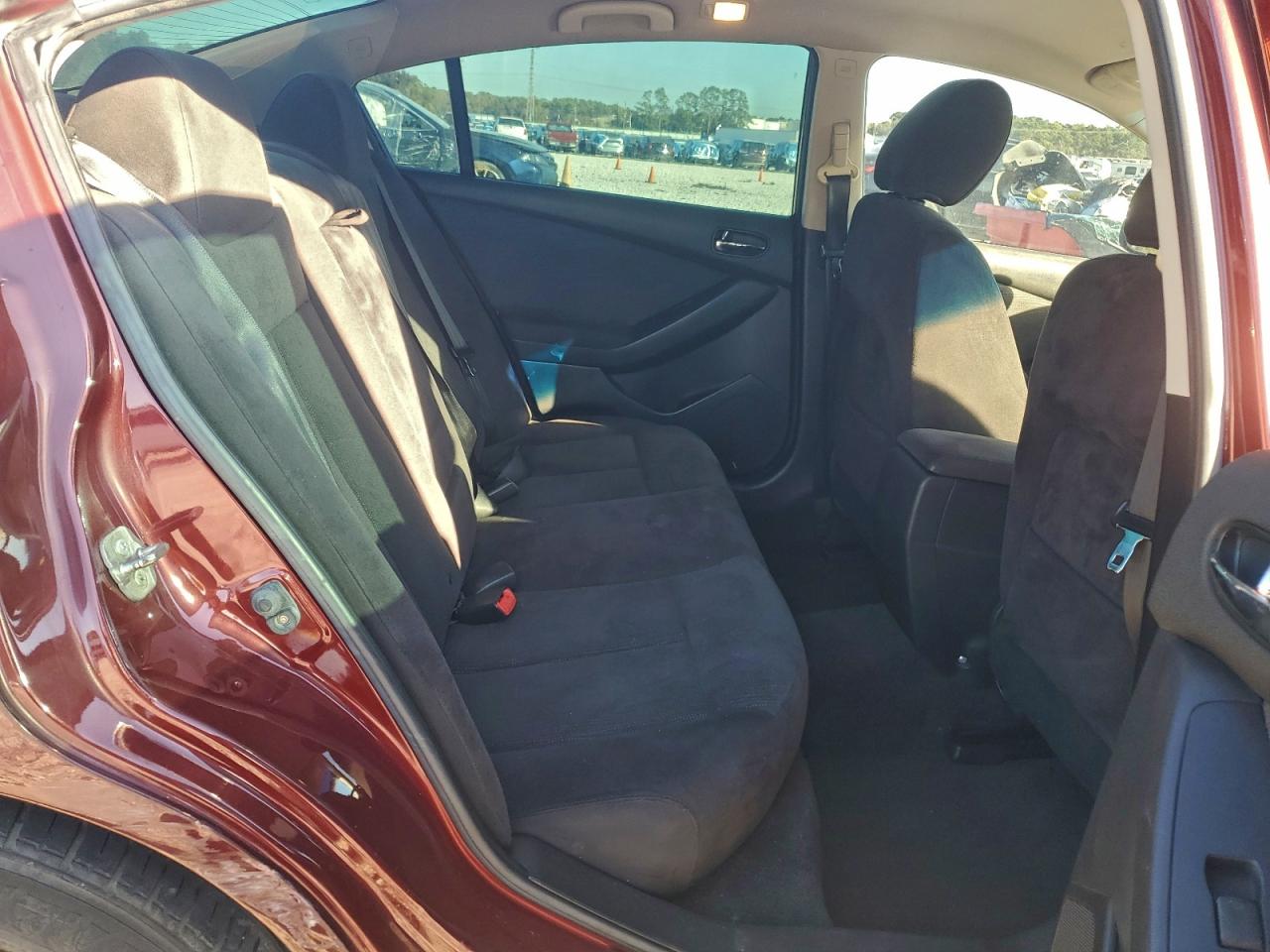 2011 NISSAN ALTIMA BASE photo 10