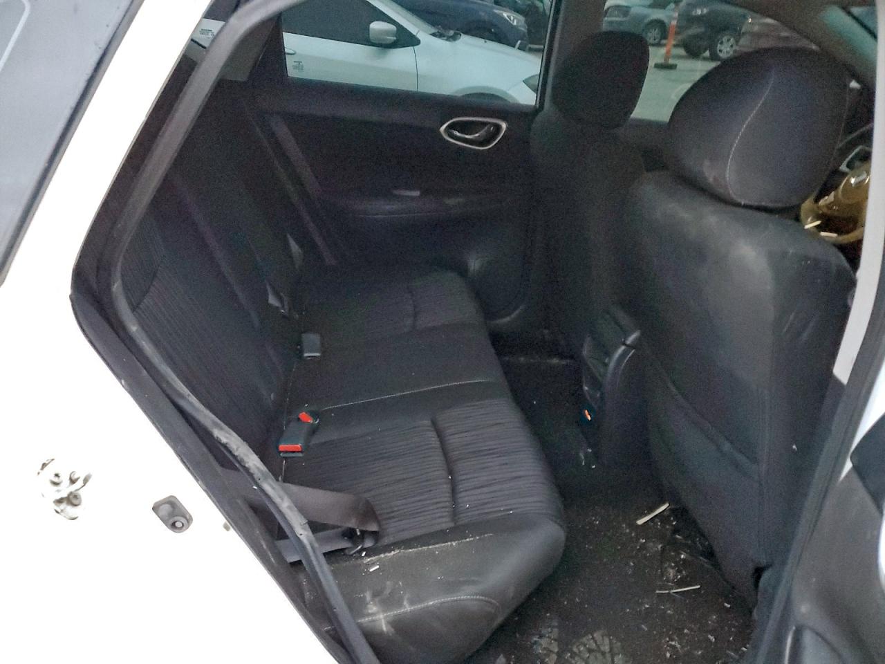 2019 NISSAN SENTRA S photo 10