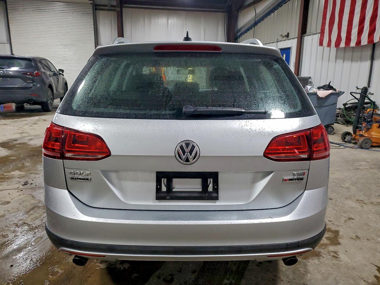 2017 VOLKSWAGEN GOLF ALLTRACK S photo 6