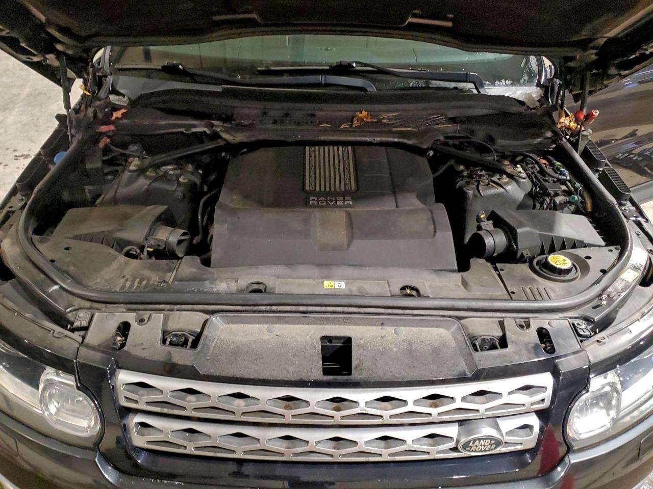 2014 LAND ROVER RANGE ROVER SPORT SE photo 12