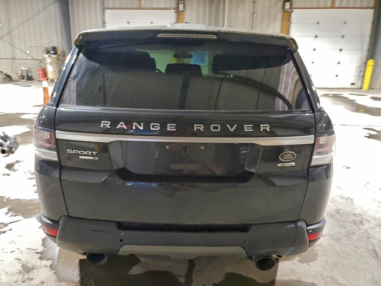 2014 LAND ROVER RANGE ROVER SPORT SE photo 6