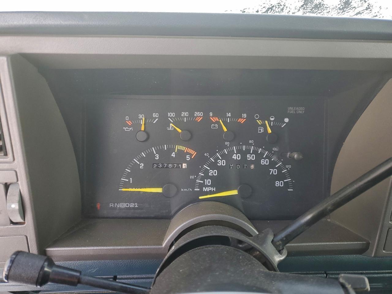 1993 GMC SIERRA K1500 photo 9