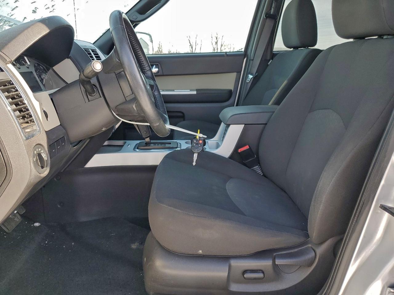 2011 MERCURY MARINER photo 7