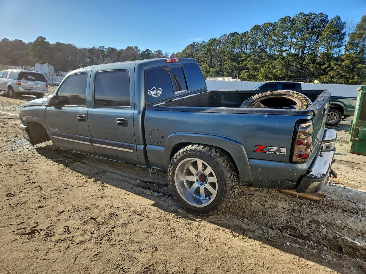 2006 CHEVROLET SILVERADO K1500 photo 2