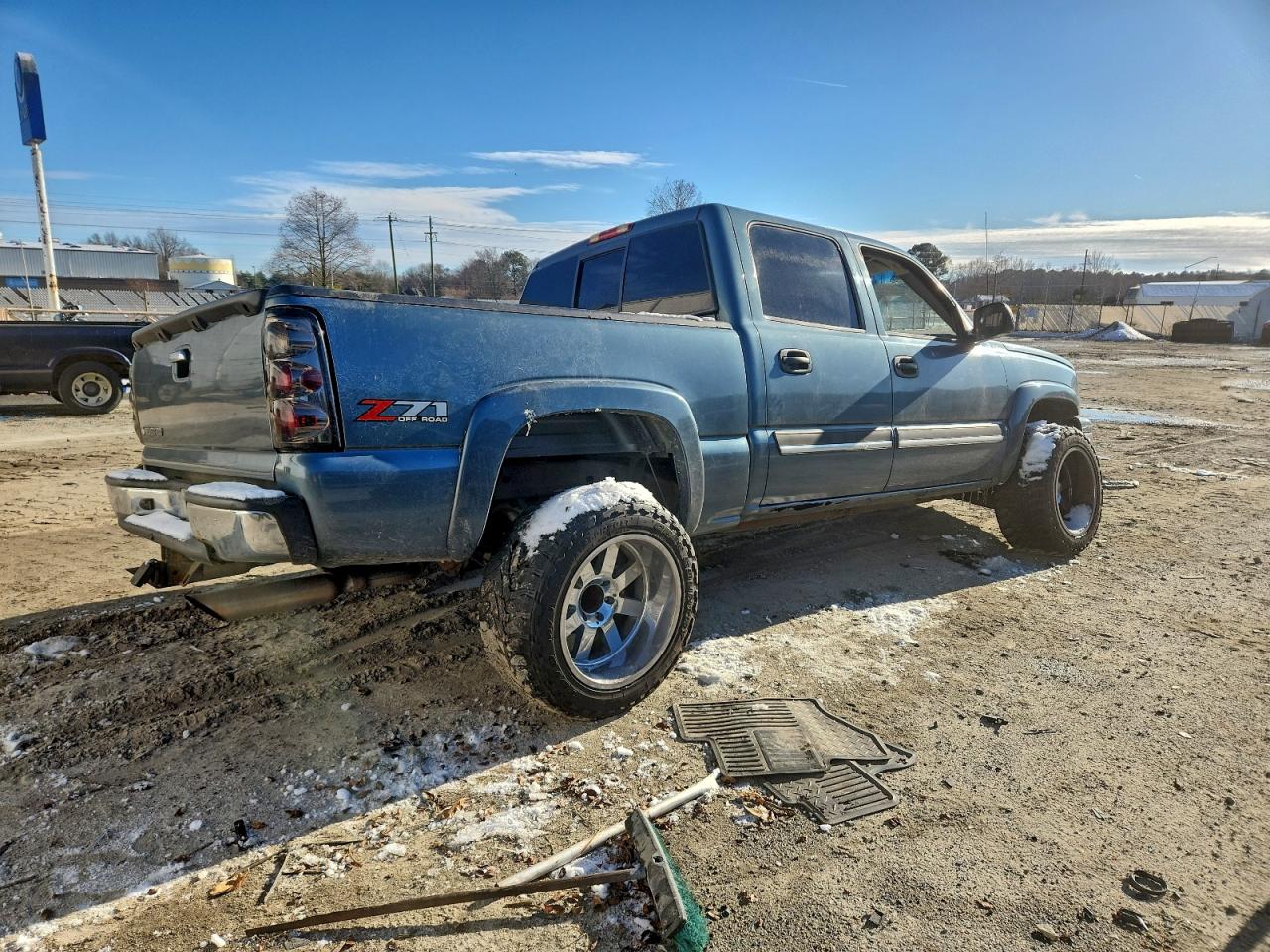 2006 CHEVROLET SILVERADO K1500 photo 3