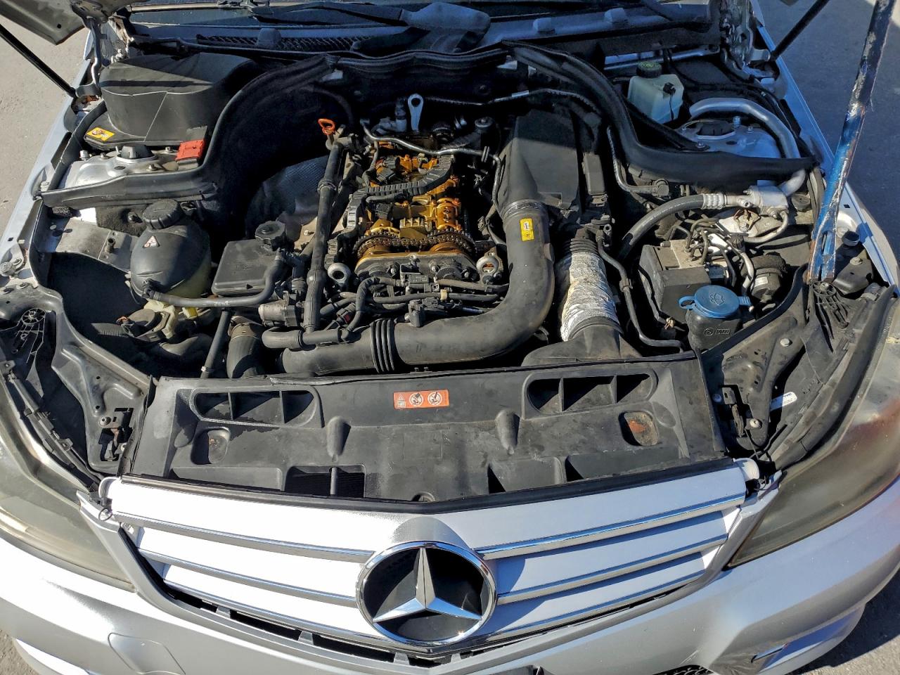 2013 MERCEDES-BENZ C 250 photo 11