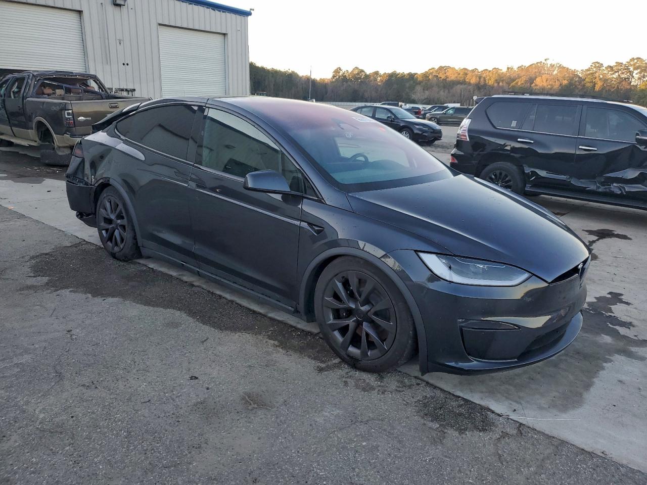 2024 TESLA MODEL X photo 4