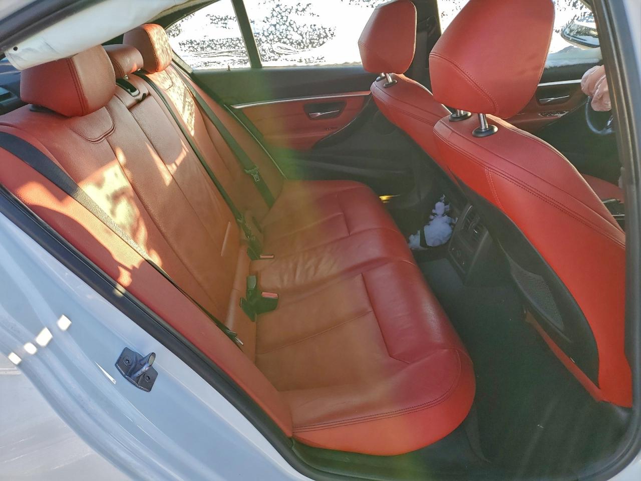 2016 BMW 328 XI SULEV photo 10