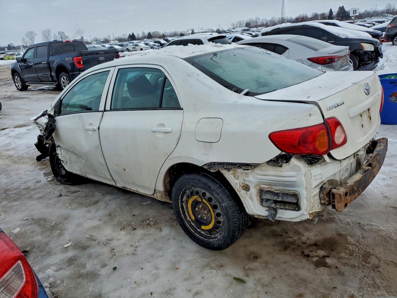 2010 TOYOTA COROLLA BASE photo 2