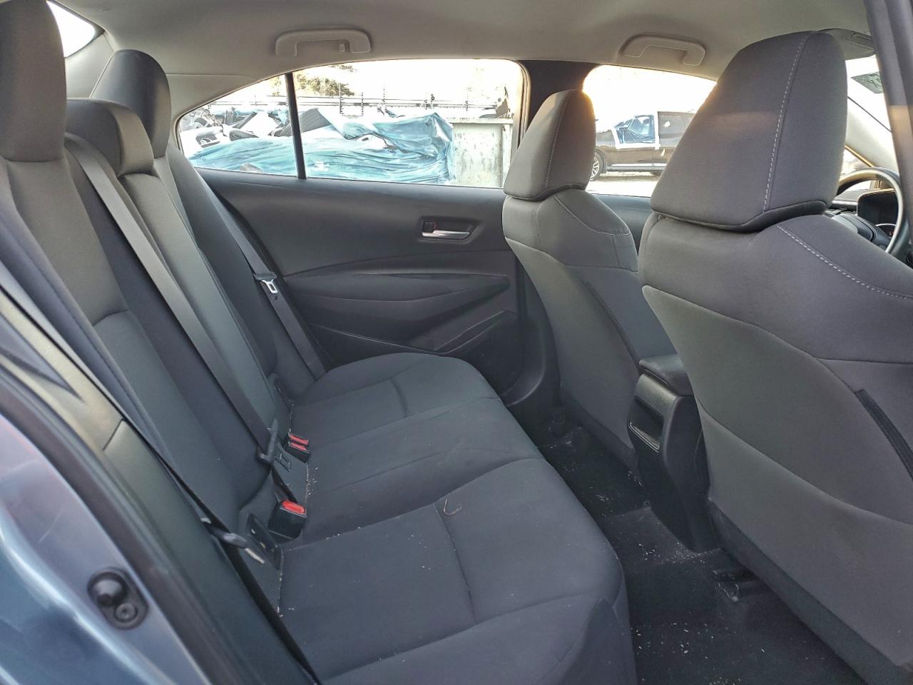 2021 TOYOTA COROLLA LE photo 10