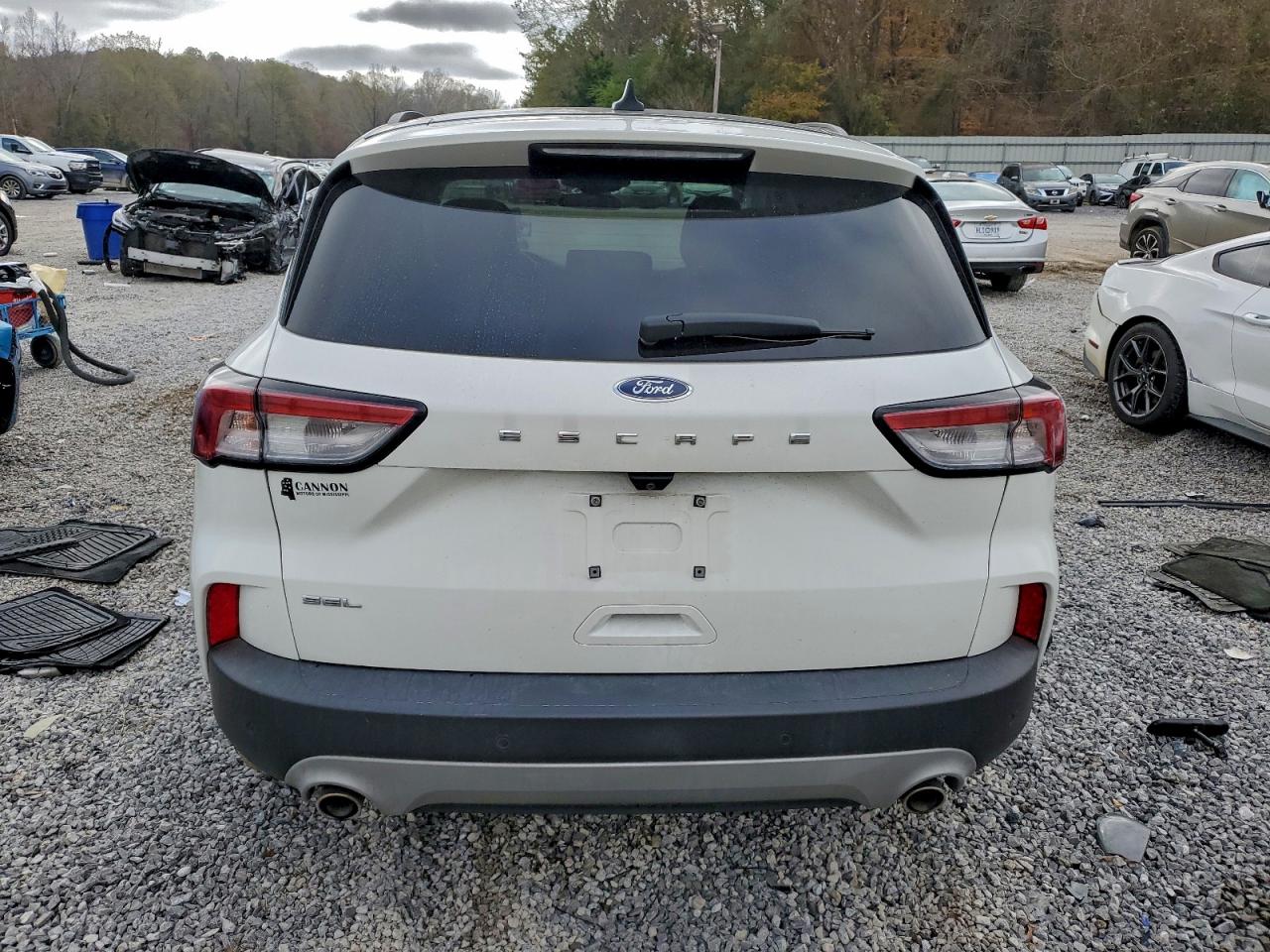 2022 FORD ESCAPE SEL photo 6
