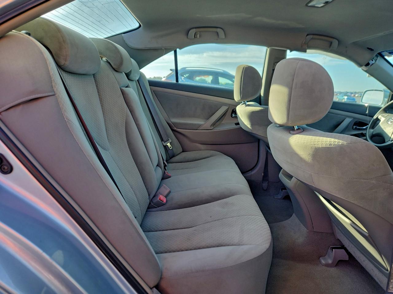 2007 TOYOTA CAMRY LE photo 10