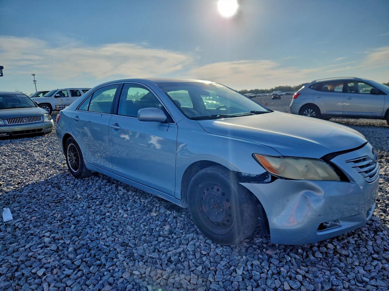 2007 TOYOTA CAMRY LE photo 4