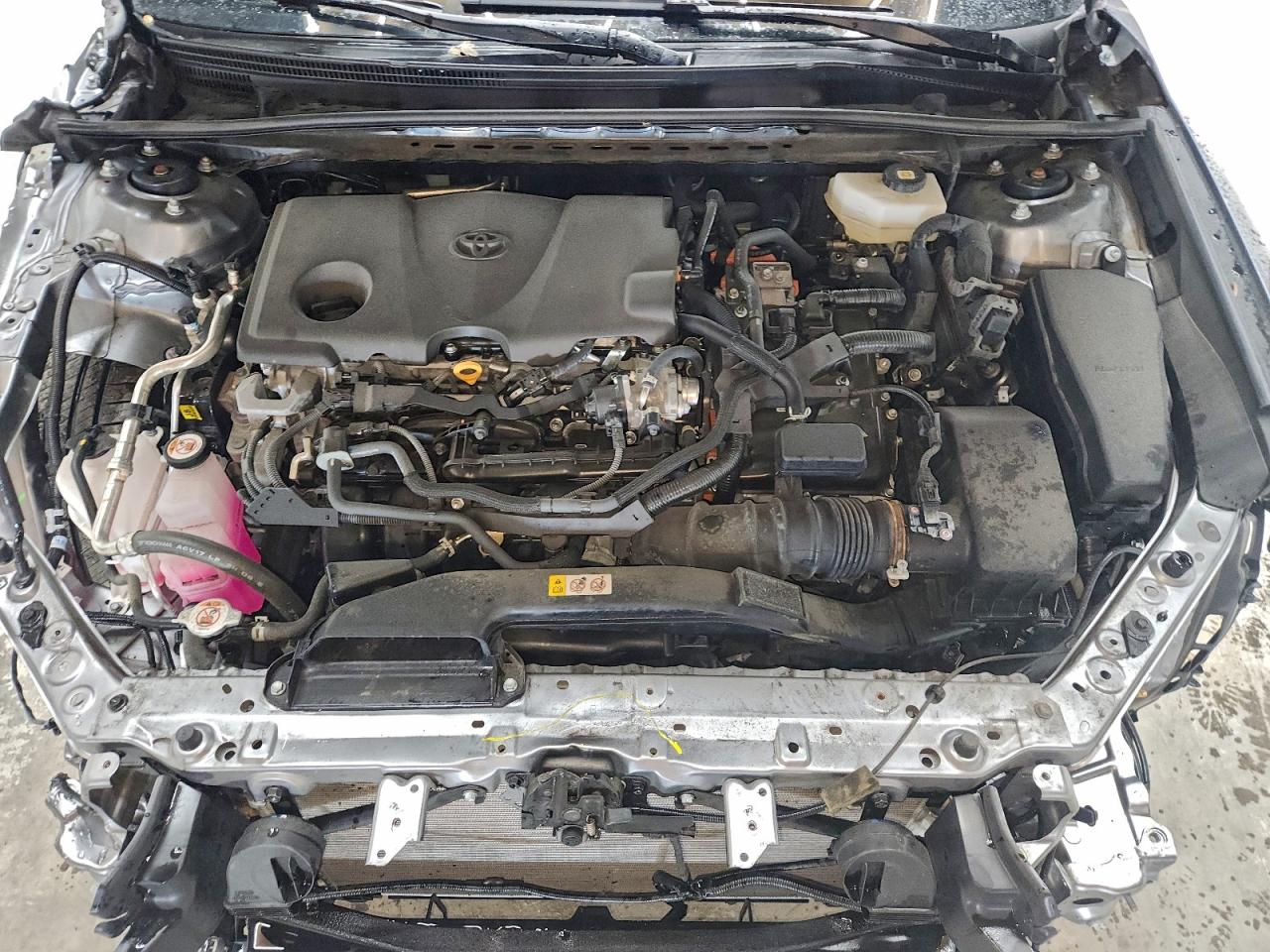 2025 TOYOTA CAMRY XSE photo 11