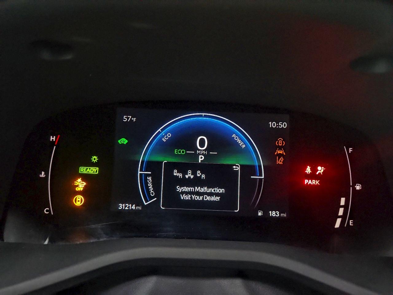 2025 TOYOTA CAMRY XSE photo 9