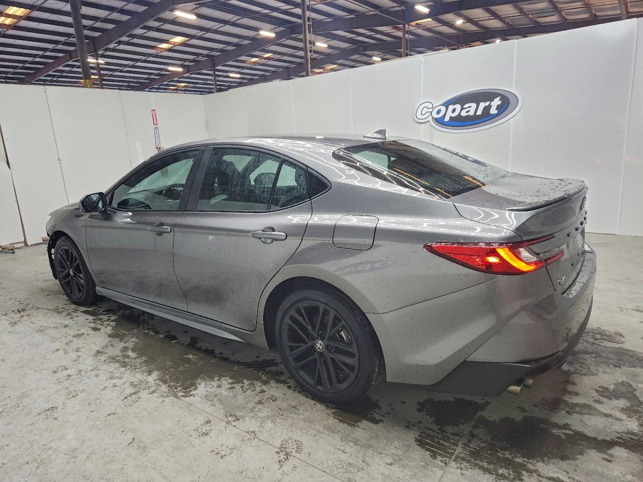 2025 TOYOTA CAMRY XSE photo 2