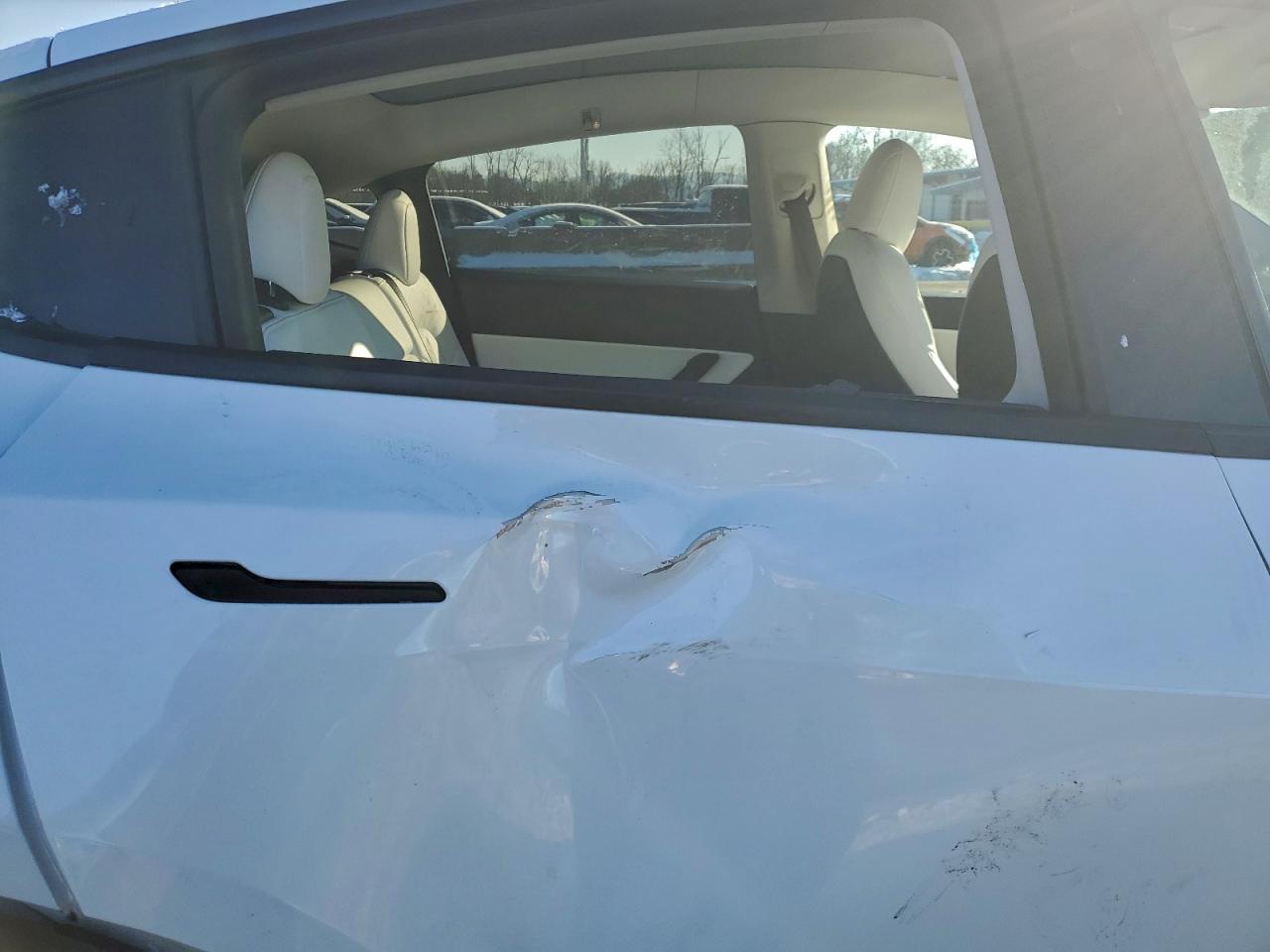 2021 TESLA MODEL Y photo 11