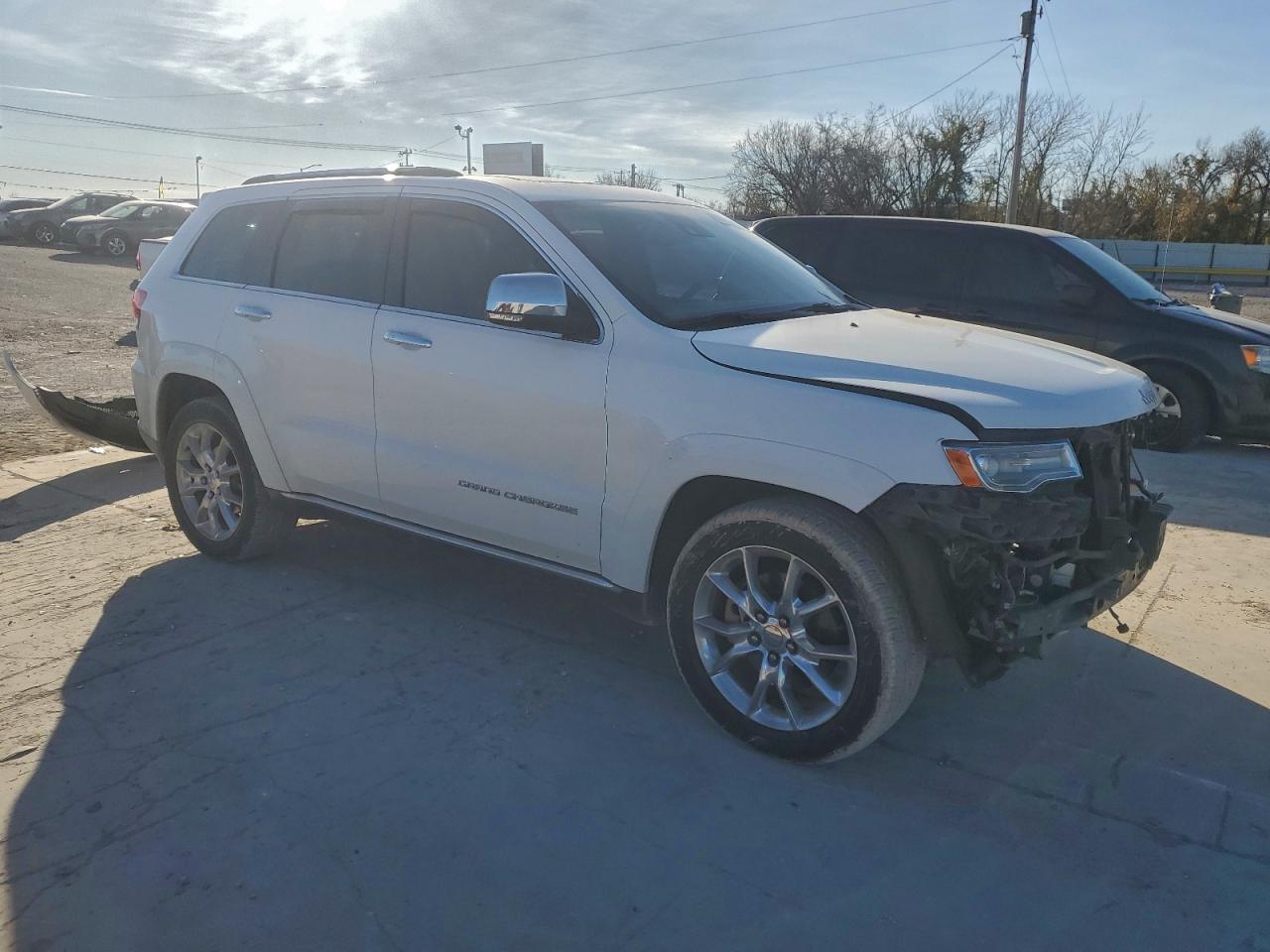 2014 JEEP GRAND CHEROKEE SUMMIT photo 4