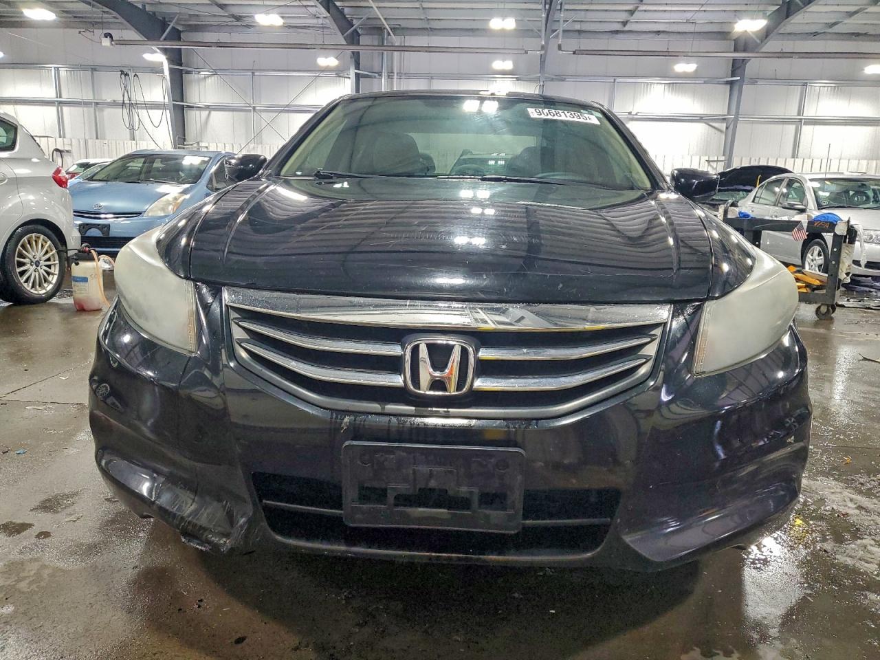 2011 HONDA ACCORD LX photo 5