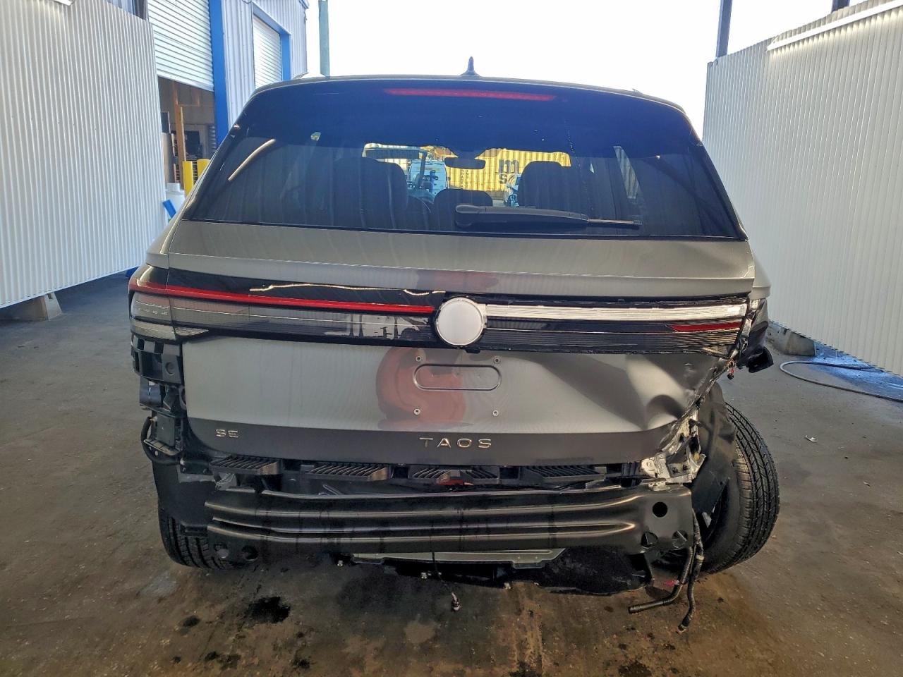 2026 VOLKSWAGEN TAOS SE photo 6