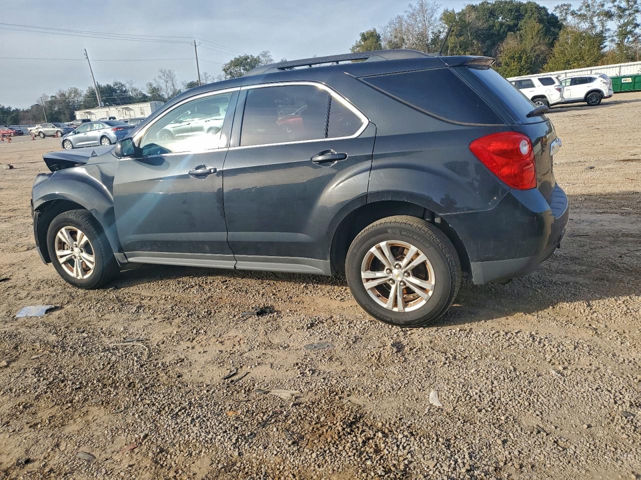 2015 CHEVROLET EQUINOX LT photo 2