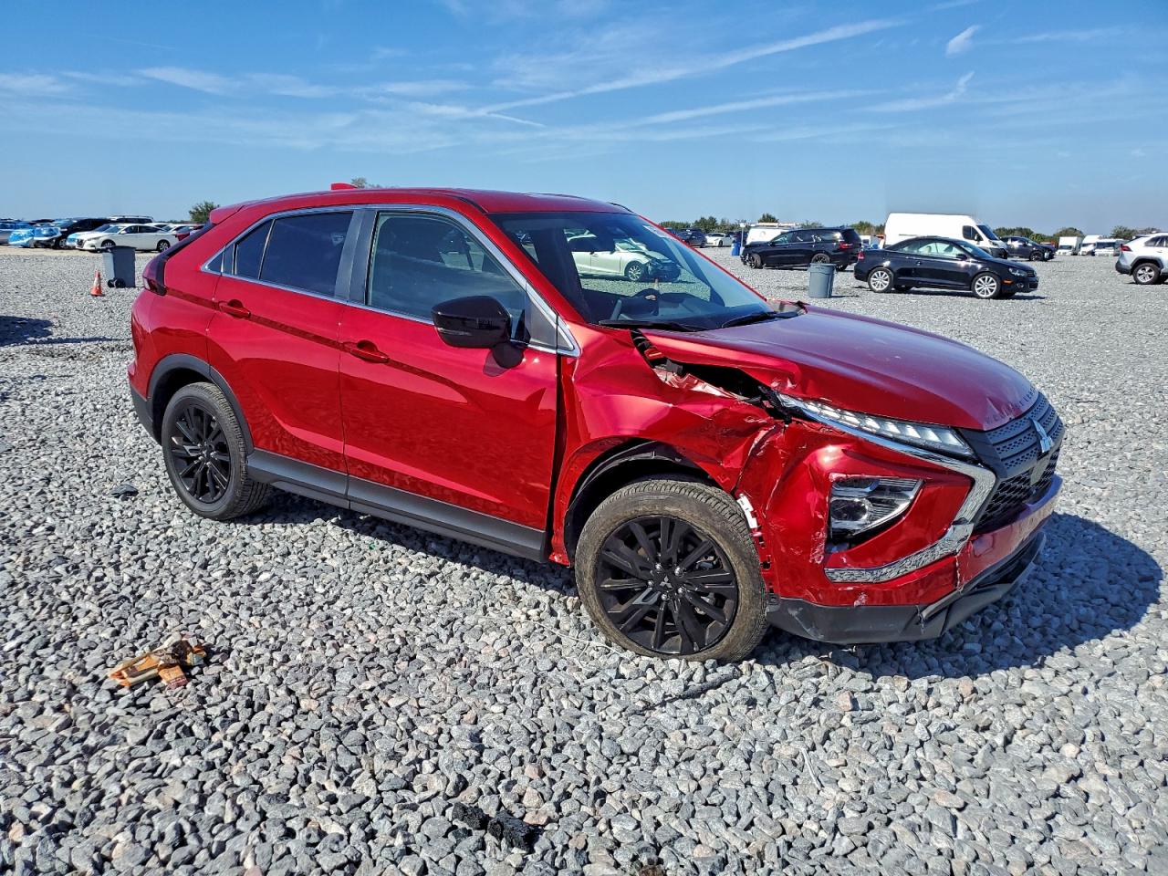 2025 MITSUBISHI ECLIPSE CROSS LE photo 4