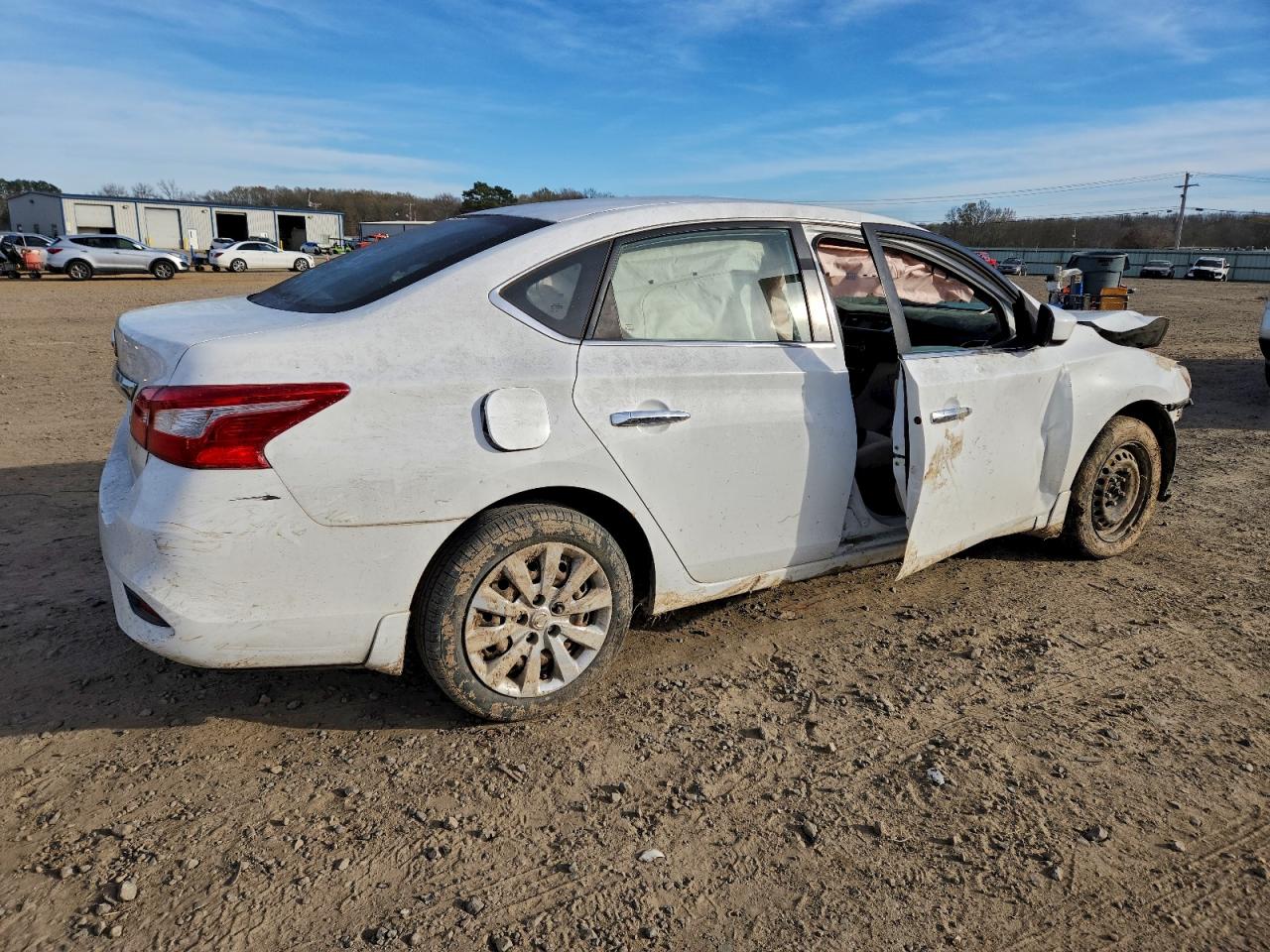 2017 NISSAN SENTRA S photo 3