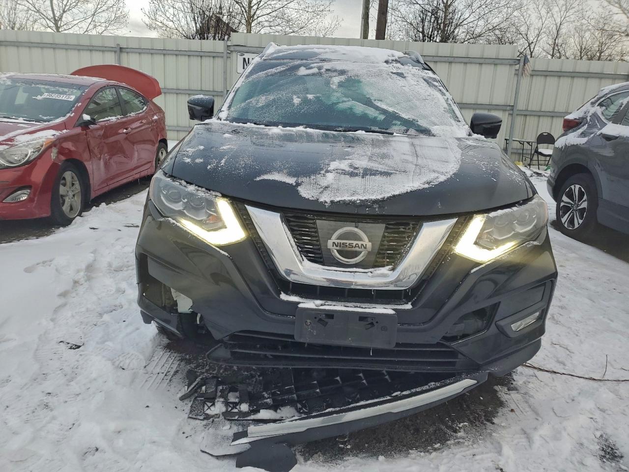 2017 NISSAN ROGUE S photo 5