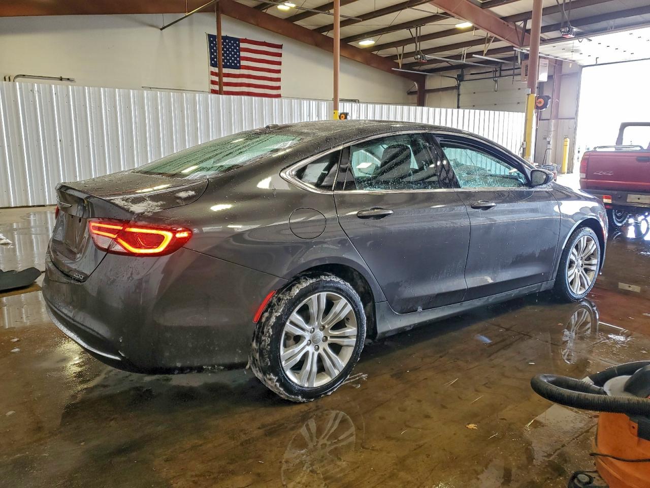 2015 CHRYSLER 200 LIMITED photo 3