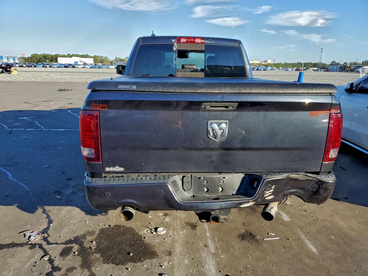 2014 RAM 1500 SPORT photo 6