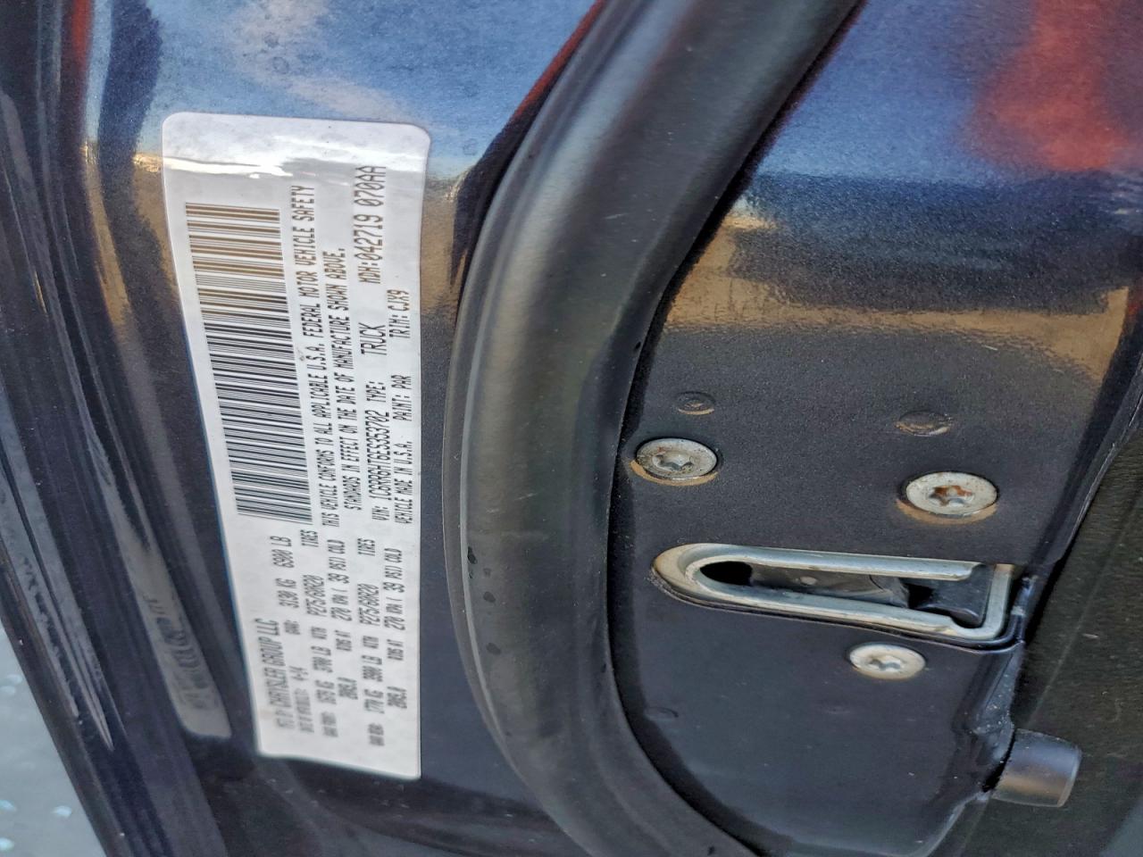 2014 RAM 1500 SPORT photo 13