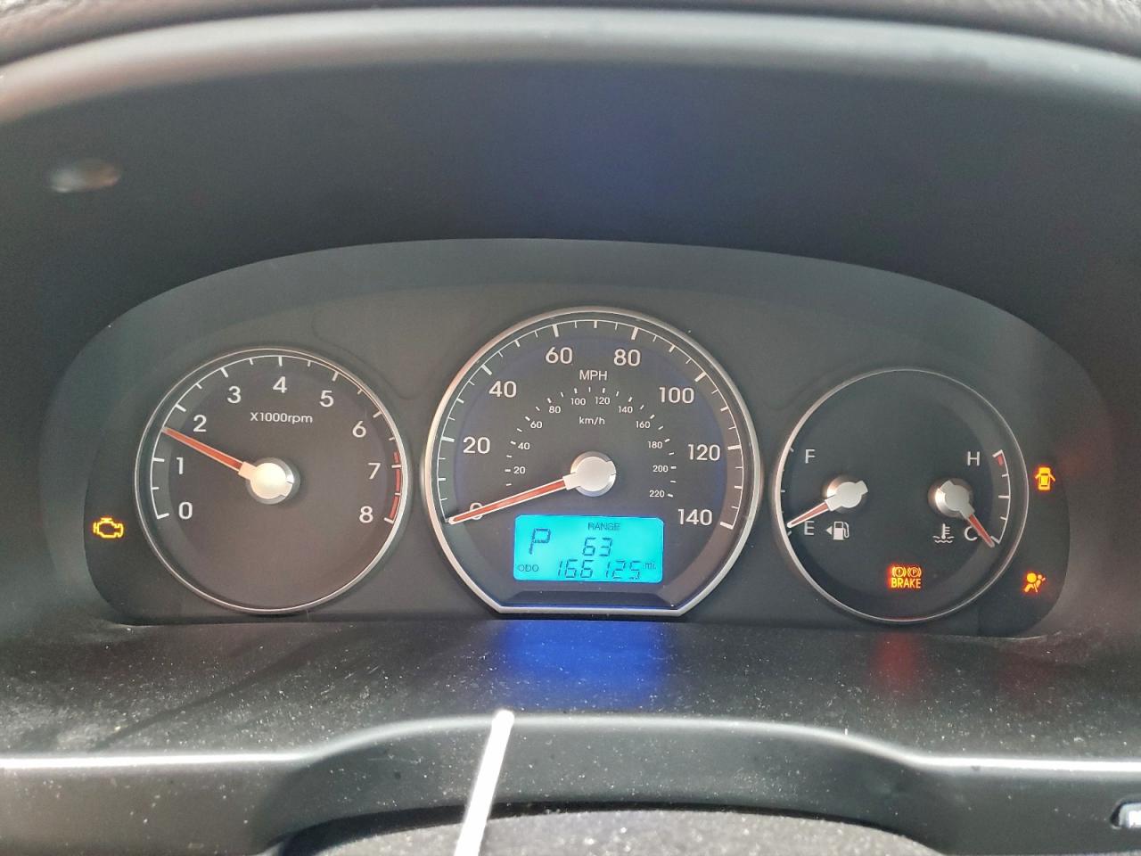 2010 HYUNDAI SANTA FE SE photo 9