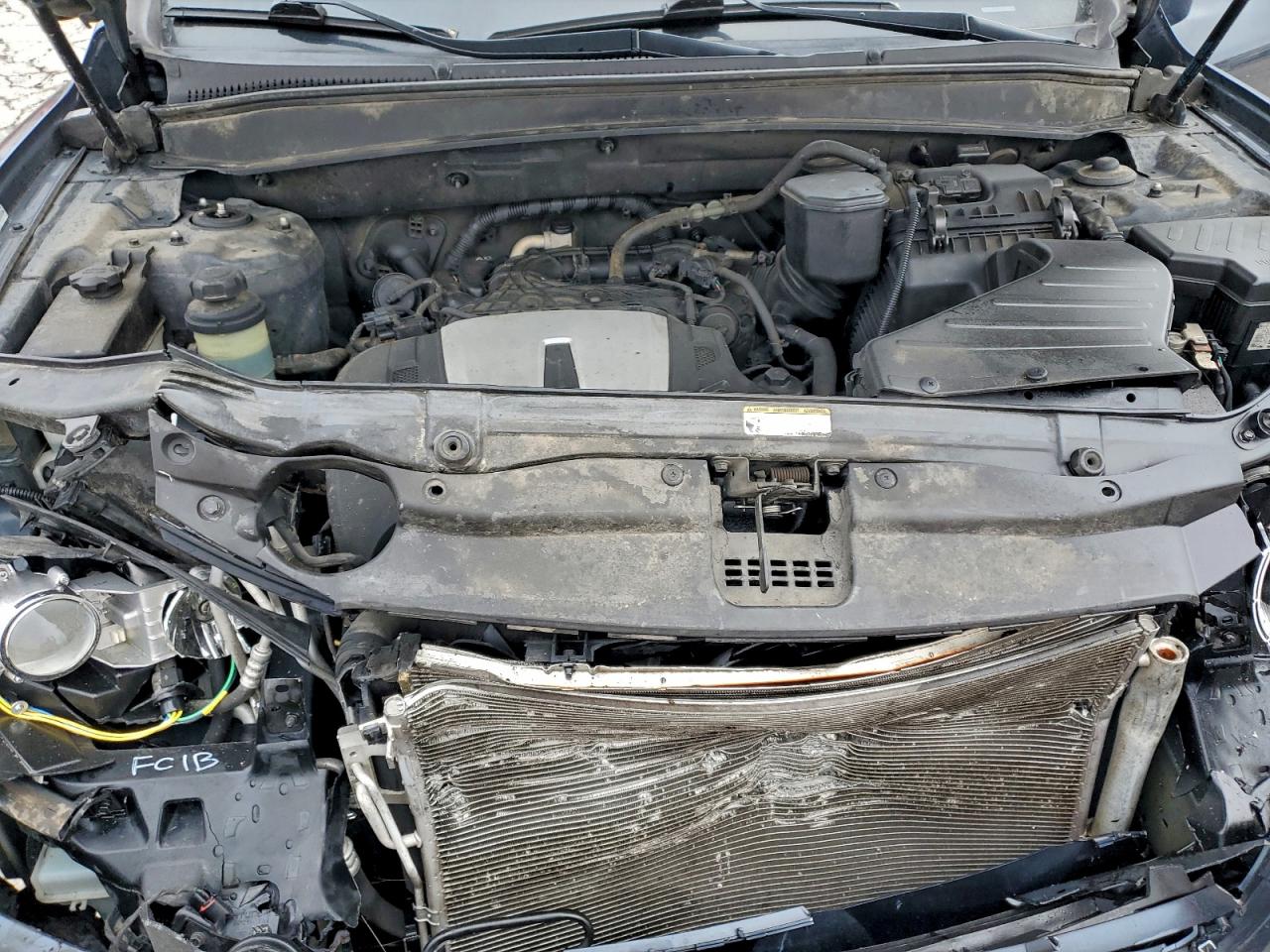 2010 HYUNDAI SANTA FE SE photo 12