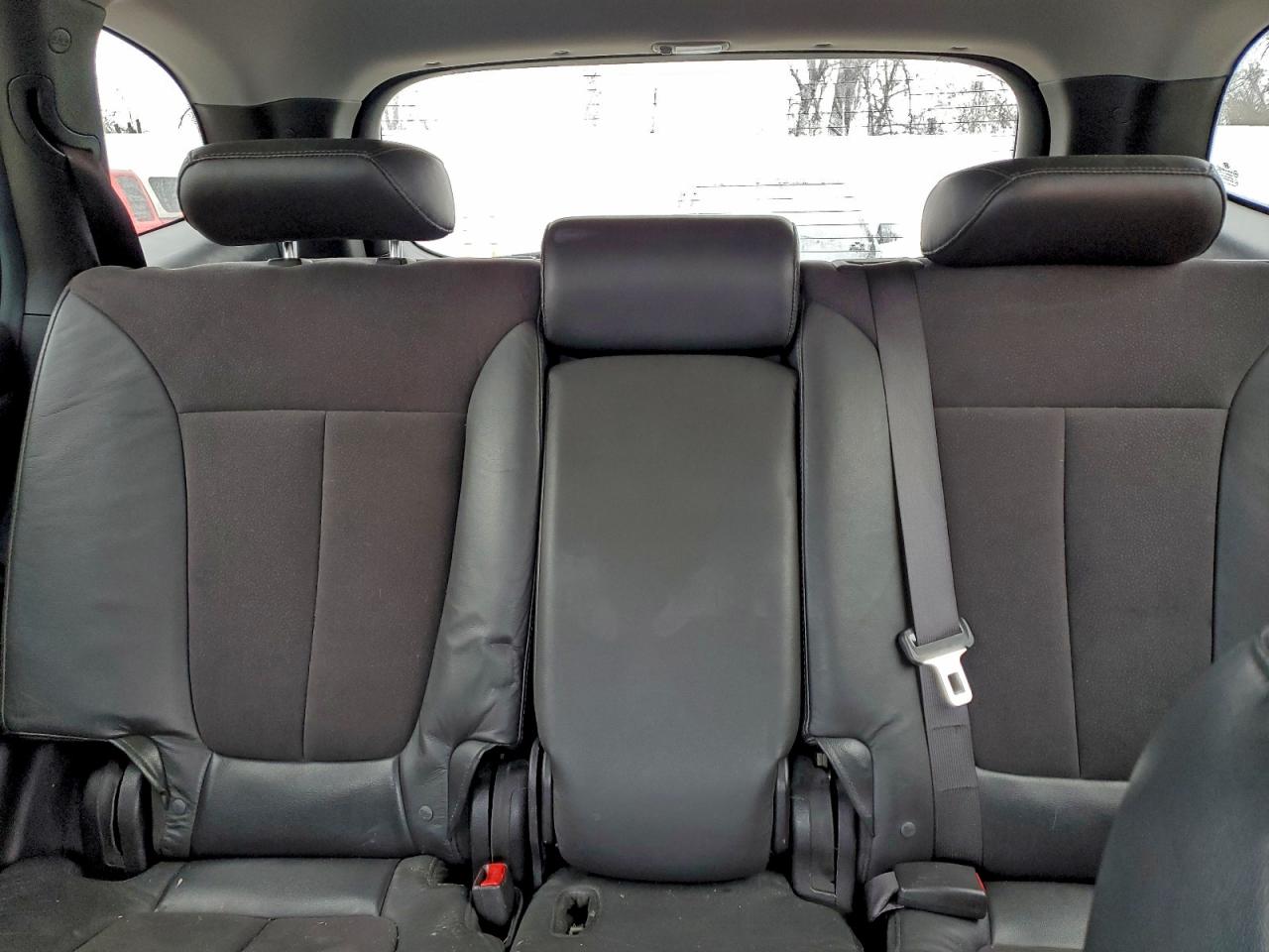 2010 HYUNDAI SANTA FE SE photo 10