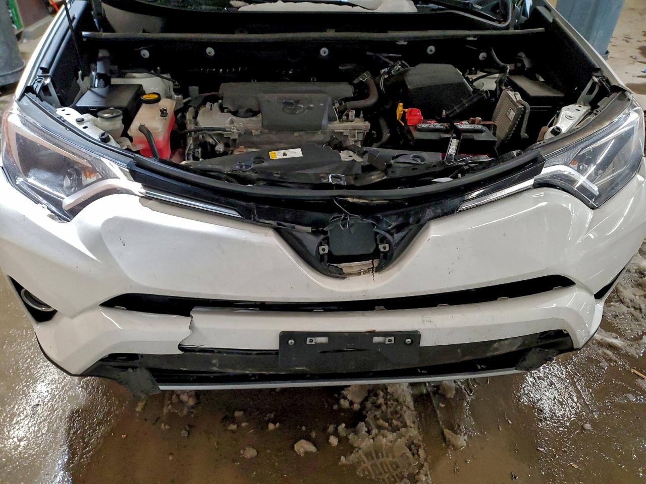 2018 TOYOTA RAV4 ADVENTURE photo 12
