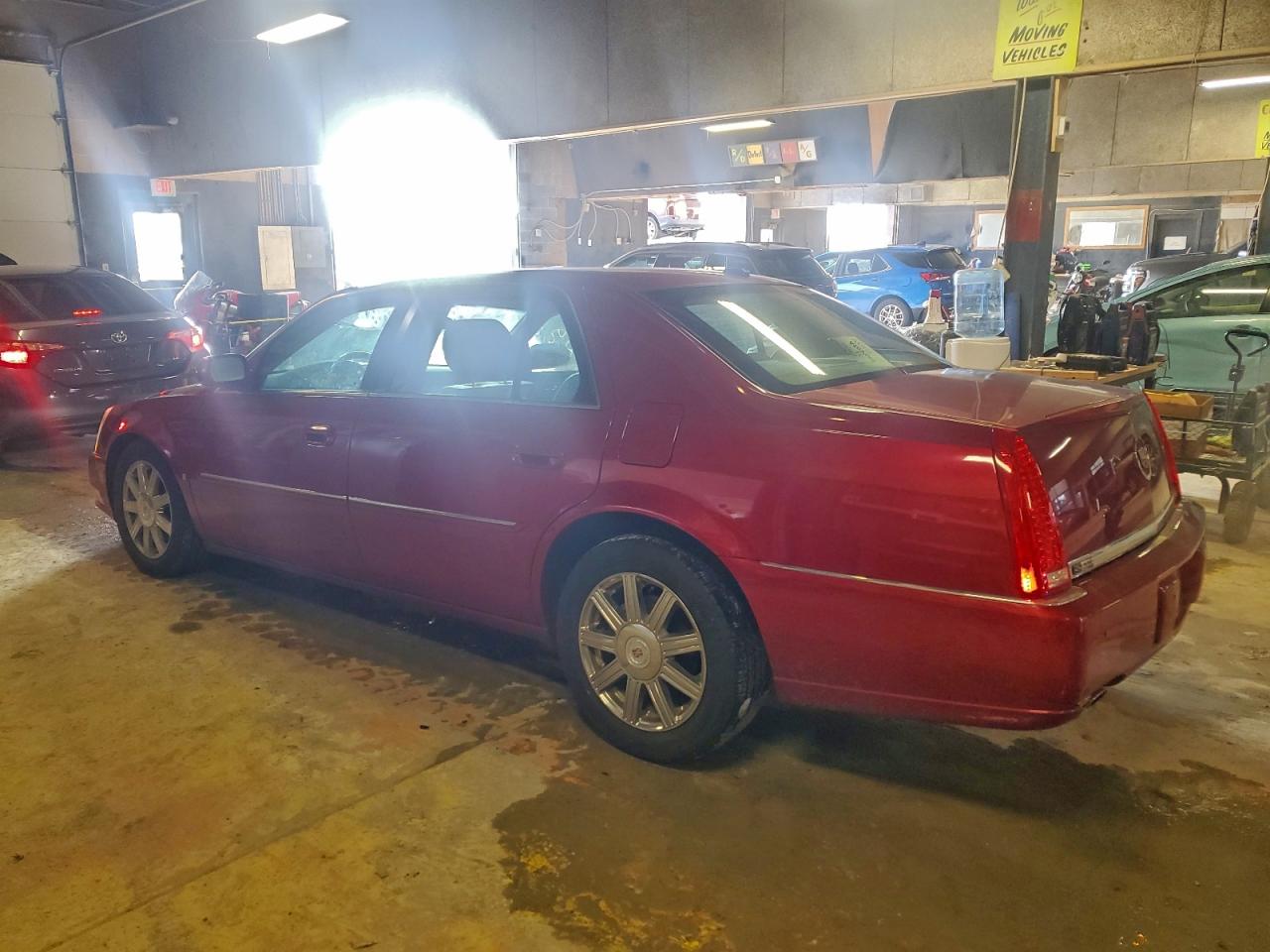 2008 CADILLAC DTS photo 2