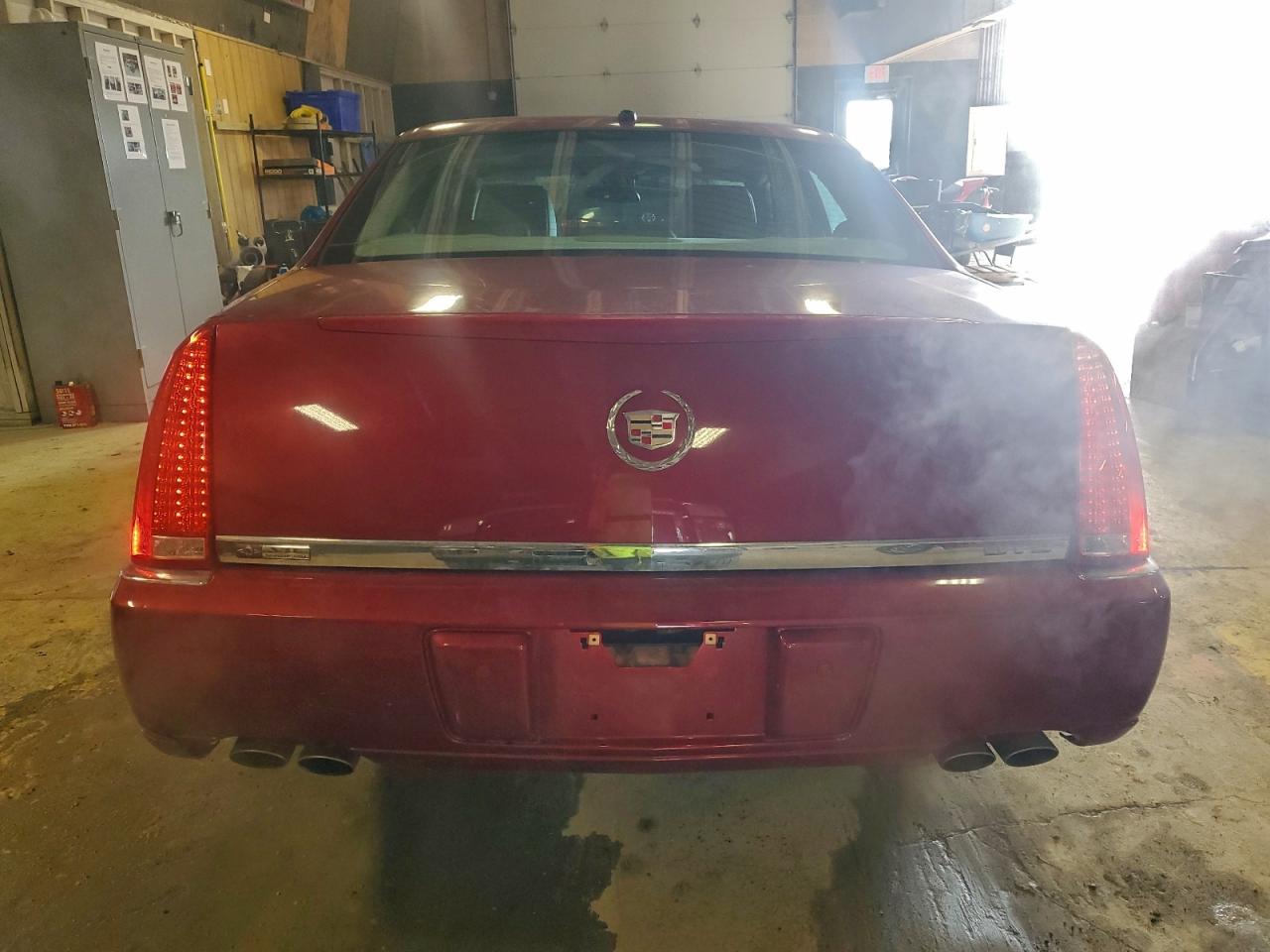 2008 CADILLAC DTS photo 6