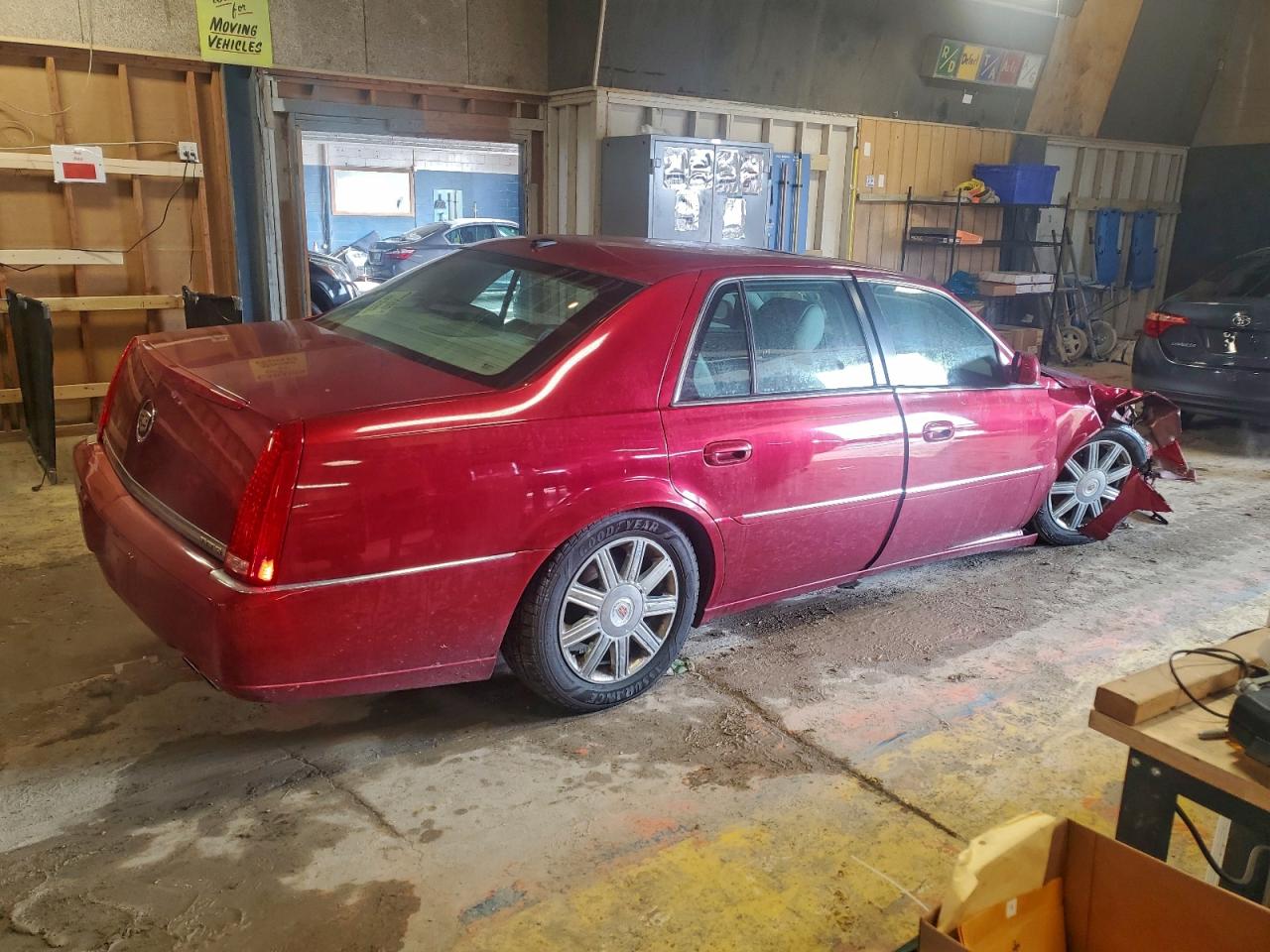 2008 CADILLAC DTS photo 3