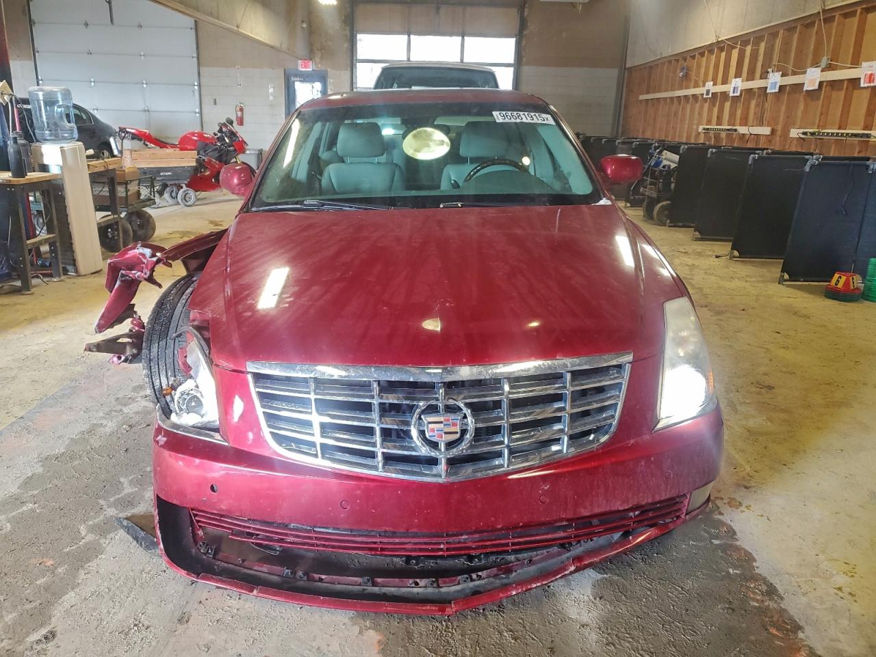 2008 CADILLAC DTS photo 5