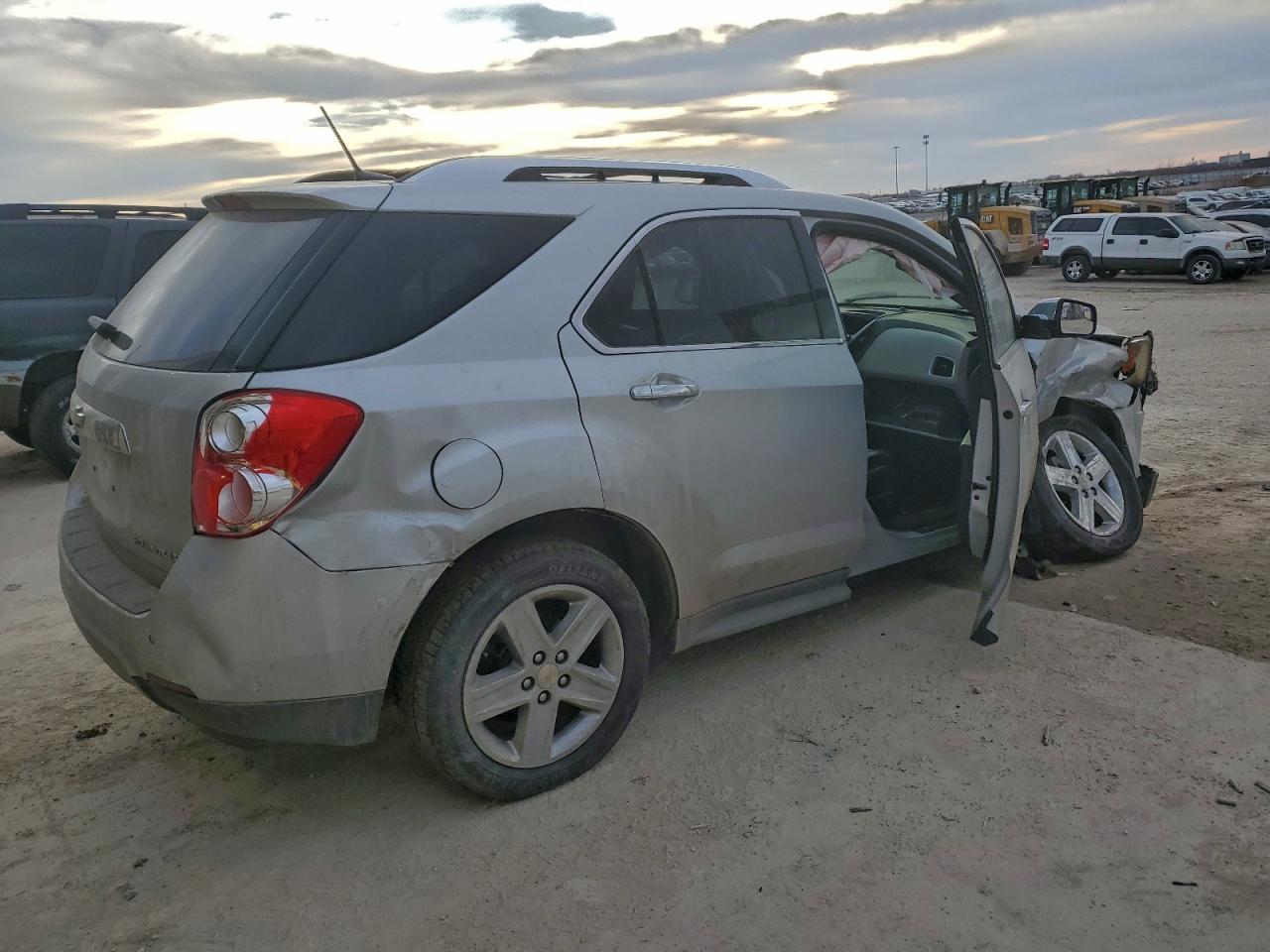 2014 CHEVROLET EQUINOX LTZ photo 3