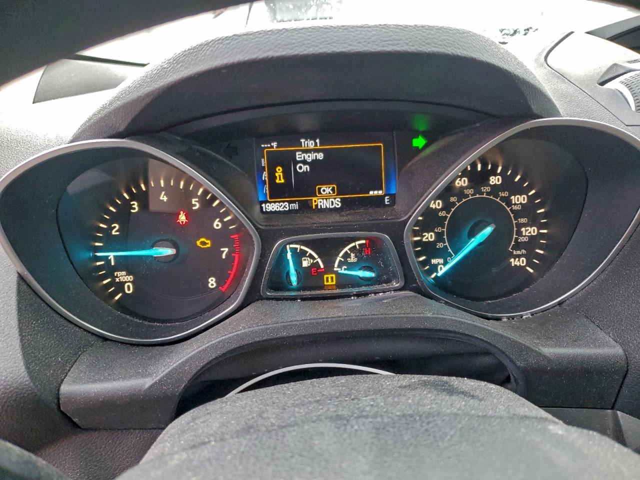 2017 FORD ESCAPE SE photo 9