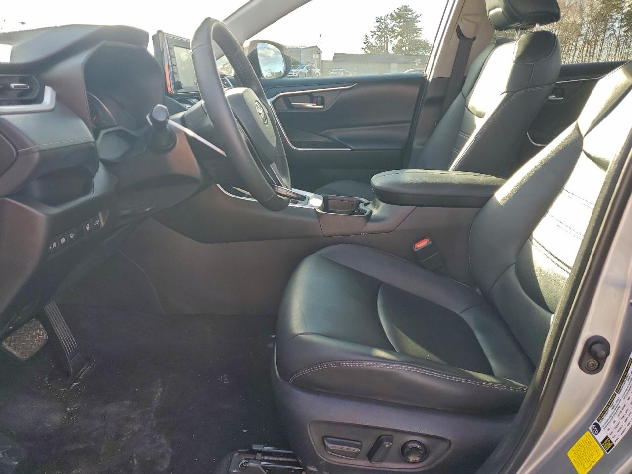 2021 TOYOTA RAV4 XLE PREMIUM photo 7