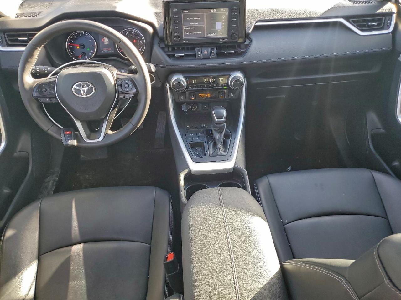 2021 TOYOTA RAV4 XLE PREMIUM photo 8