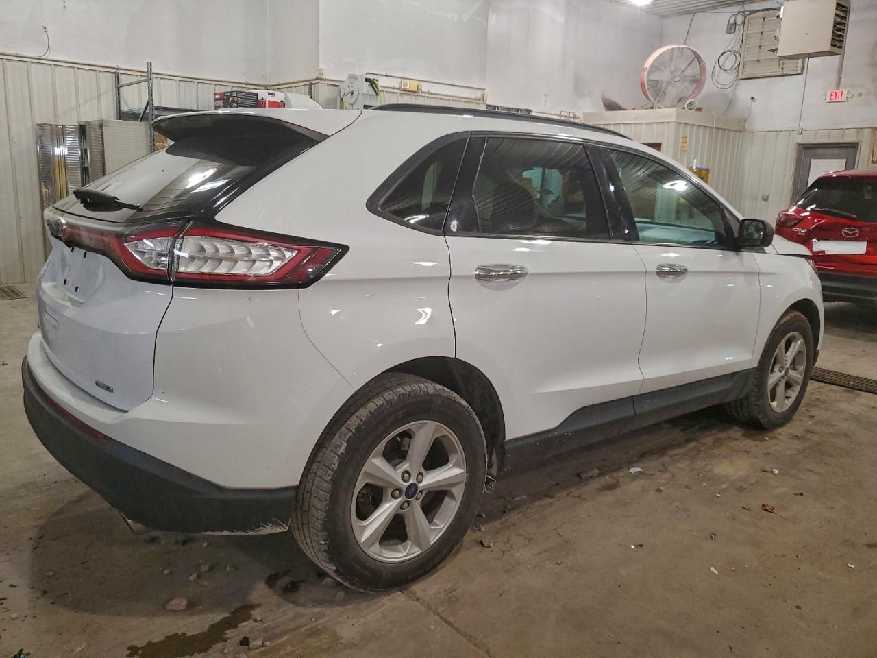 2015 FORD EDGE SE photo 3