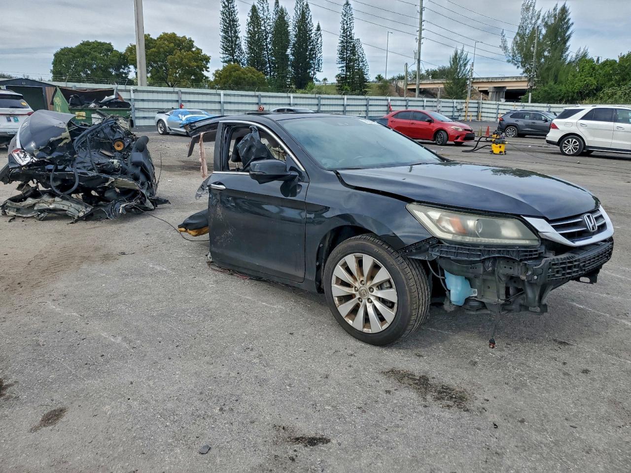 2015 HONDA ACCORD EXL photo 4