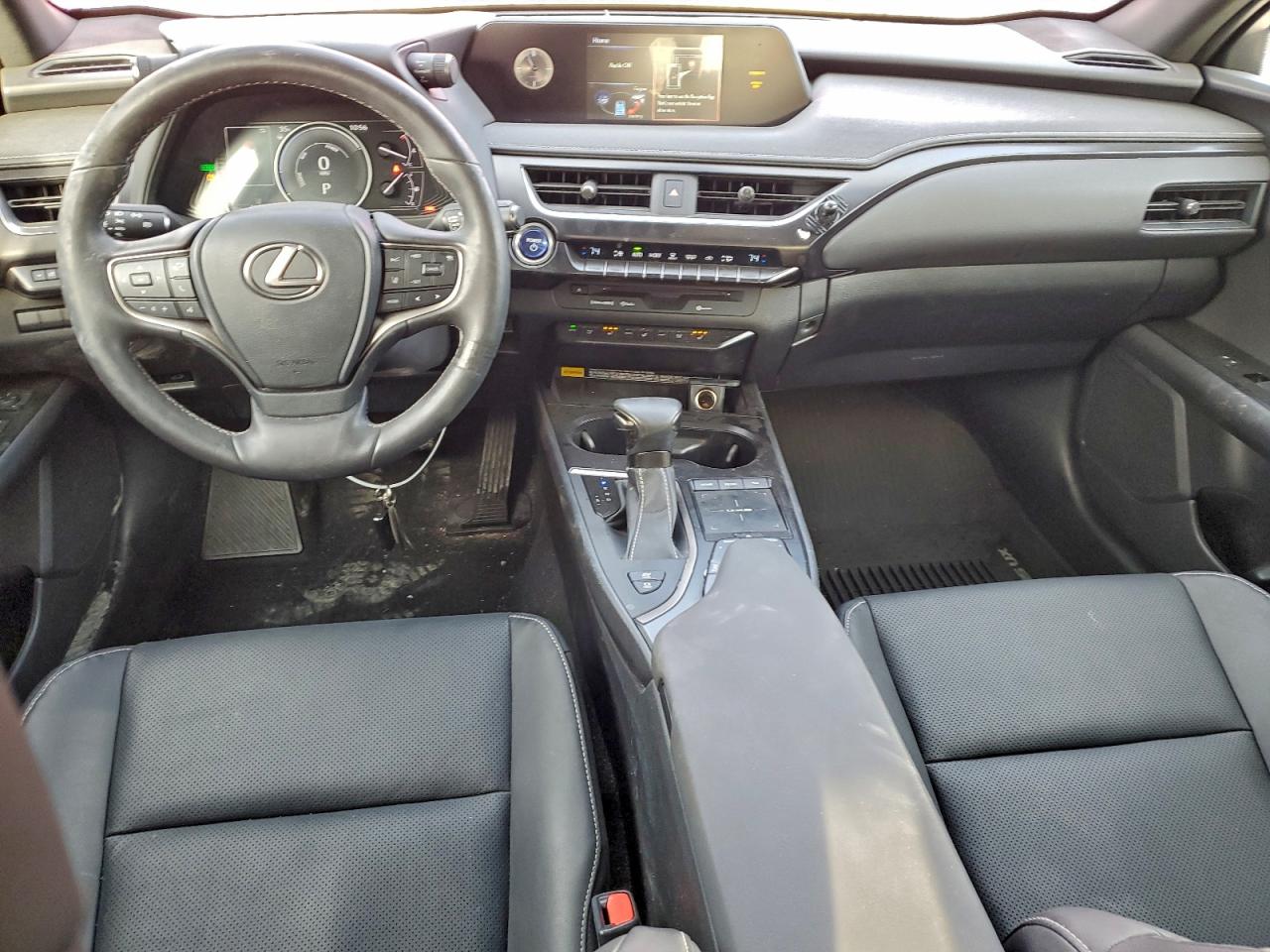 2022 LEXUS UX 250H BASE photo 8